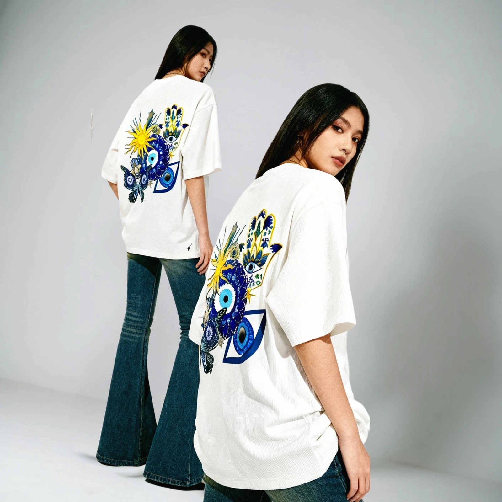 “नज़र Is Real” Oversized Tee – White Edition